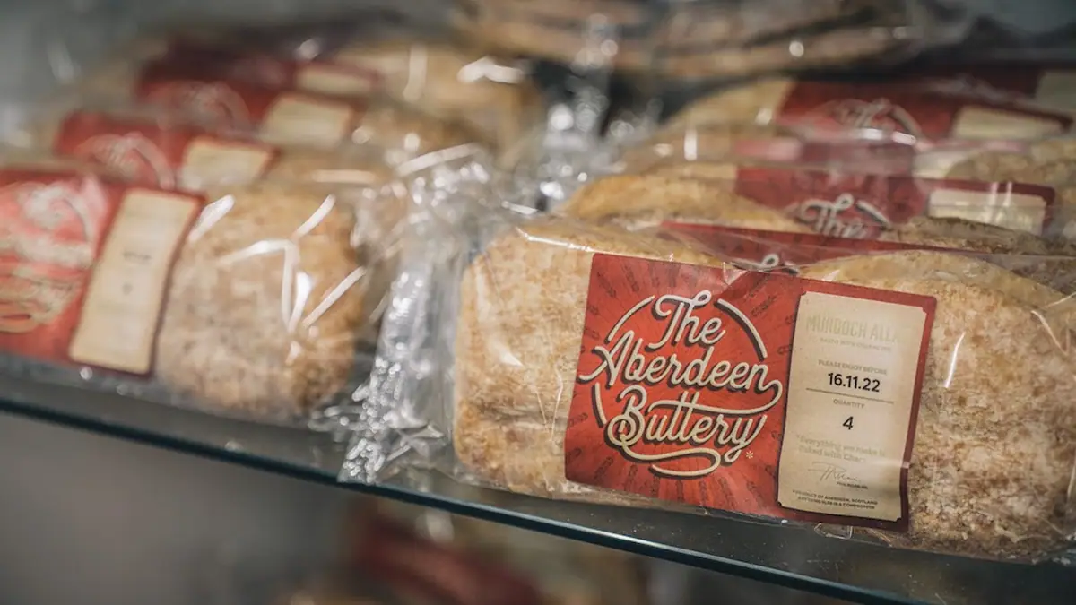 Murdoch Allan – bakery in Turriff town centre